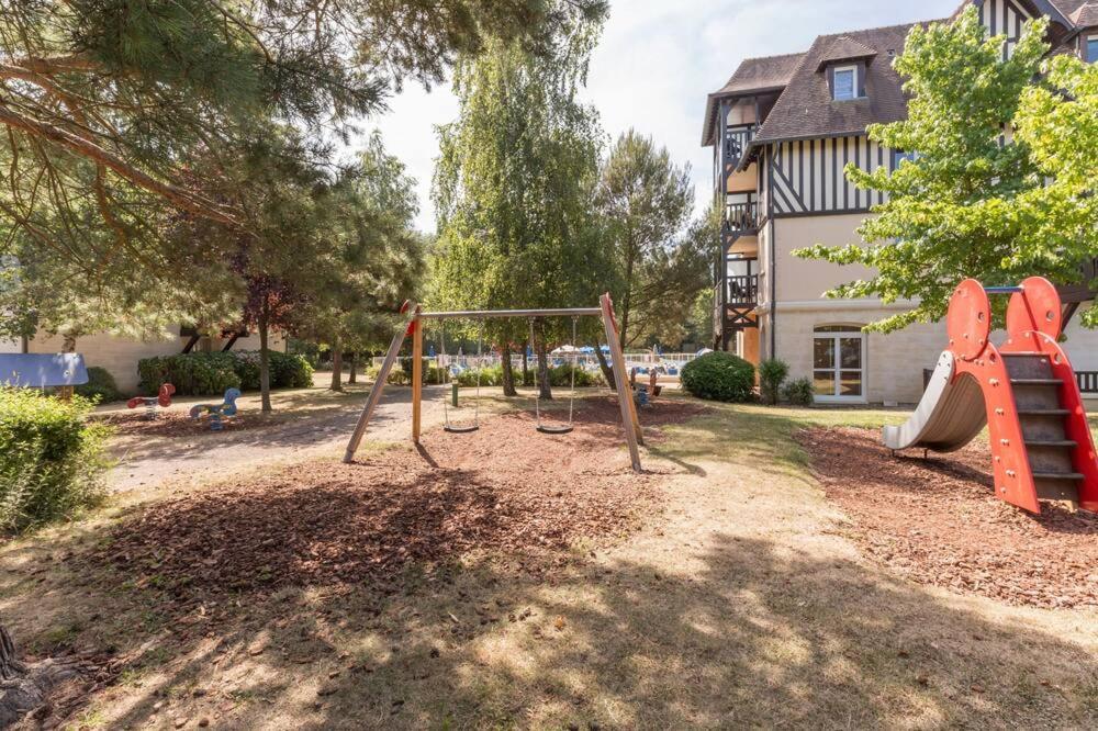 "Magnifique 2 Pieces Deauville" Piscine Et Jardin المظهر الخارجي الصورة
